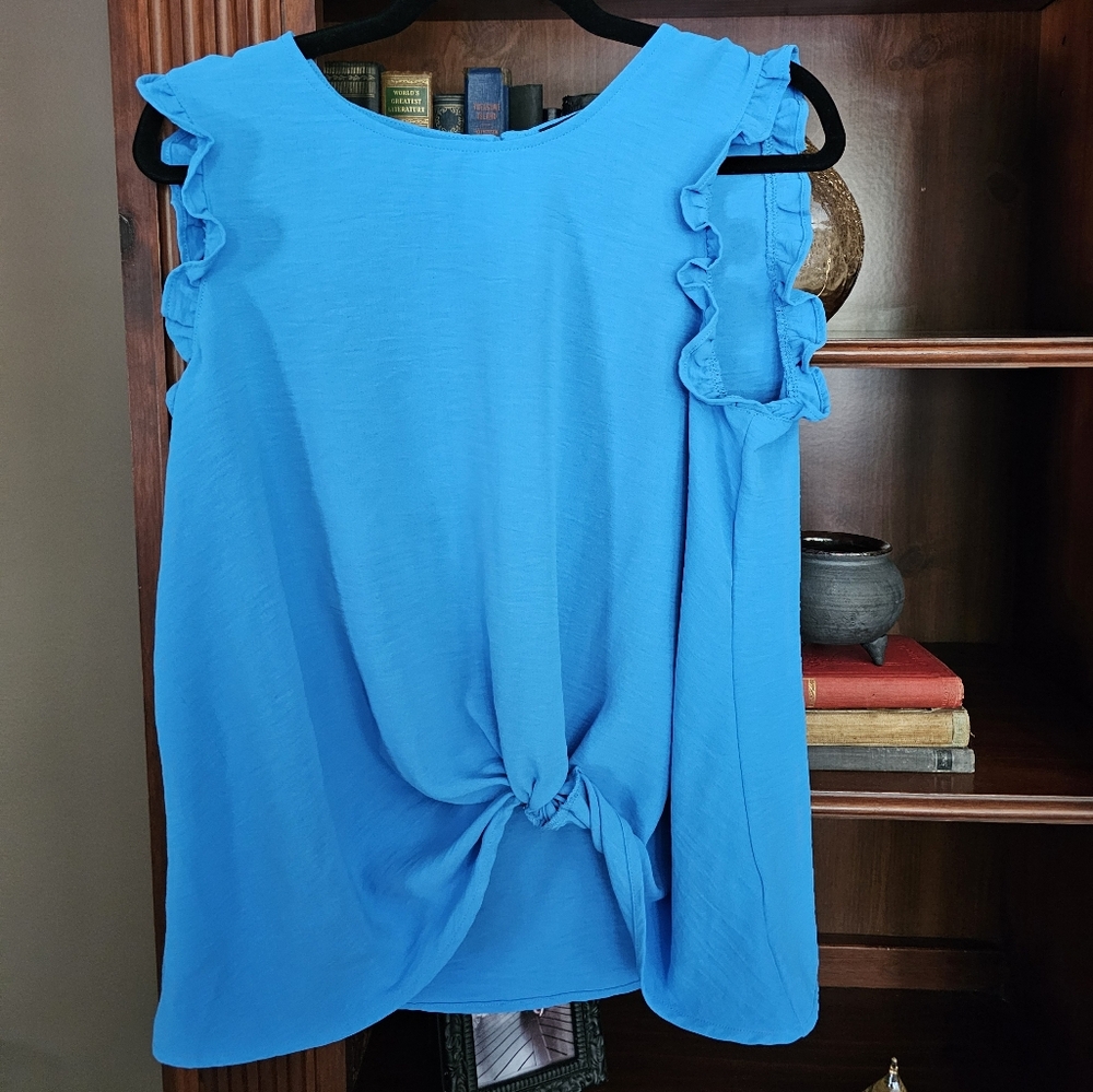 Blue Ruffle Sleeve Knot Top